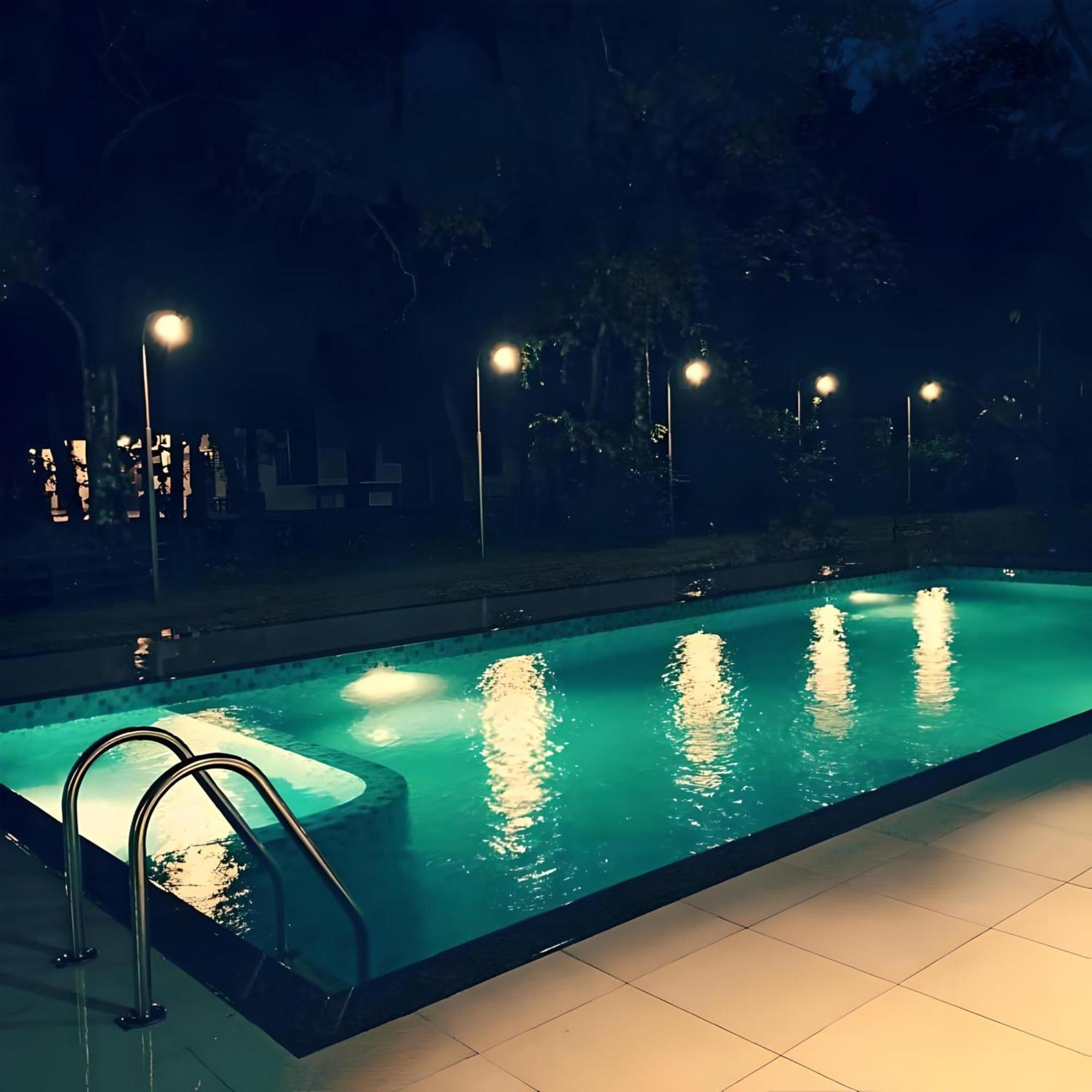 Marari Beach Palace Mararikulam Exterior photo