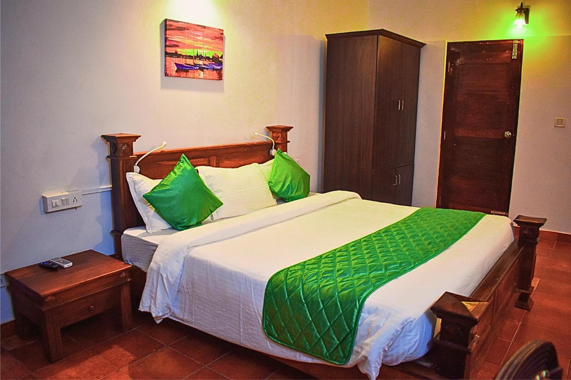 Marari Beach Palace Mararikulam Room photo